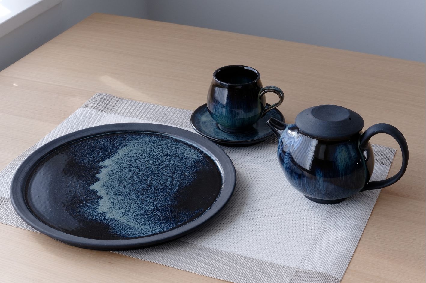 Elegant Dining & Tableware Collection | Artisan Tokyo